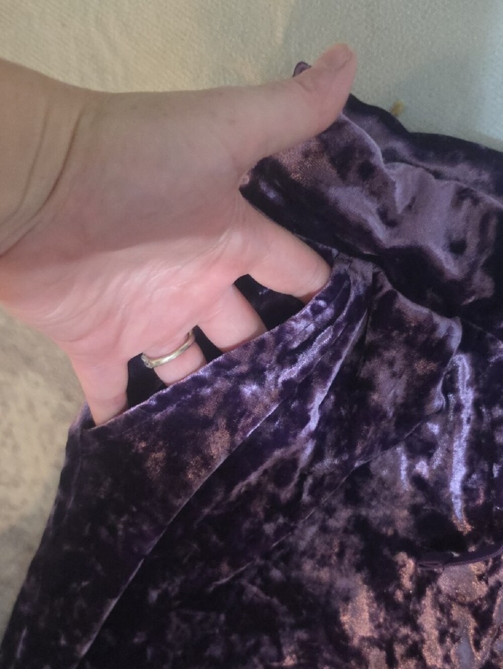 HOLD Girls' Crushed Velvet Purple Leggings with Elastic Waist - Picture 2 of 3